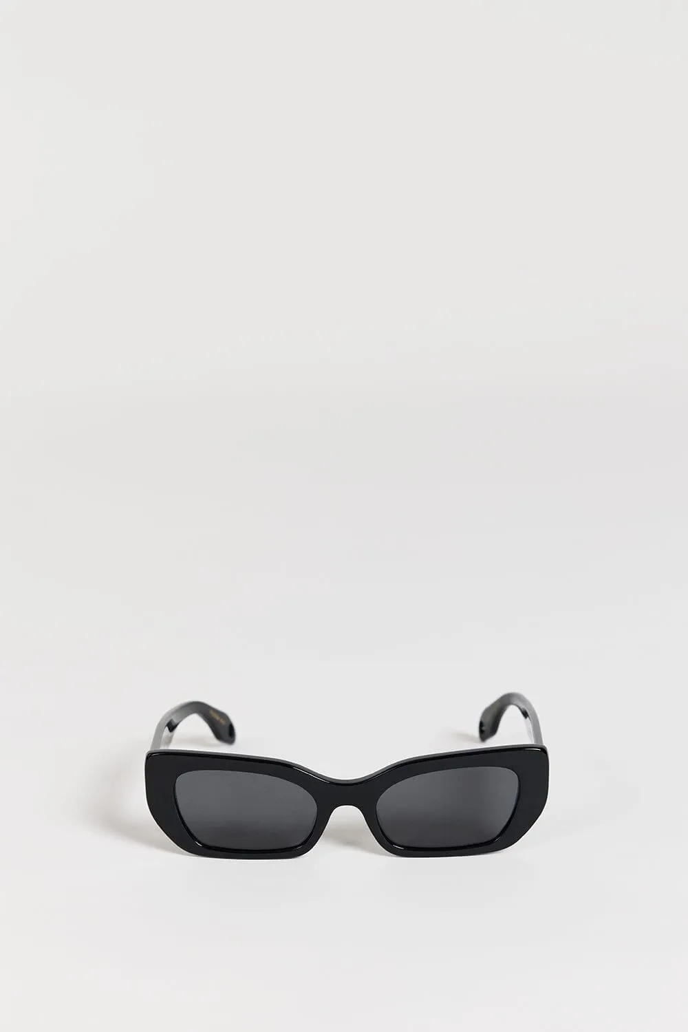 ELISA JOHNSON COOKIE IN GLOSS BLACK SUNGLASSES
