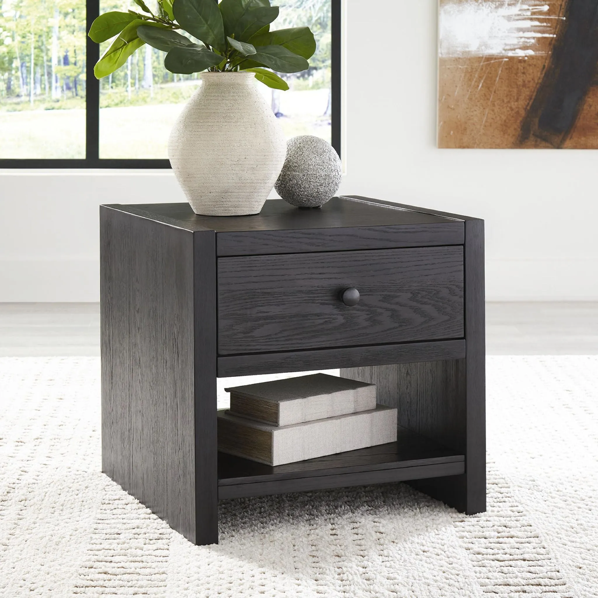 Foyland End Table - Black
