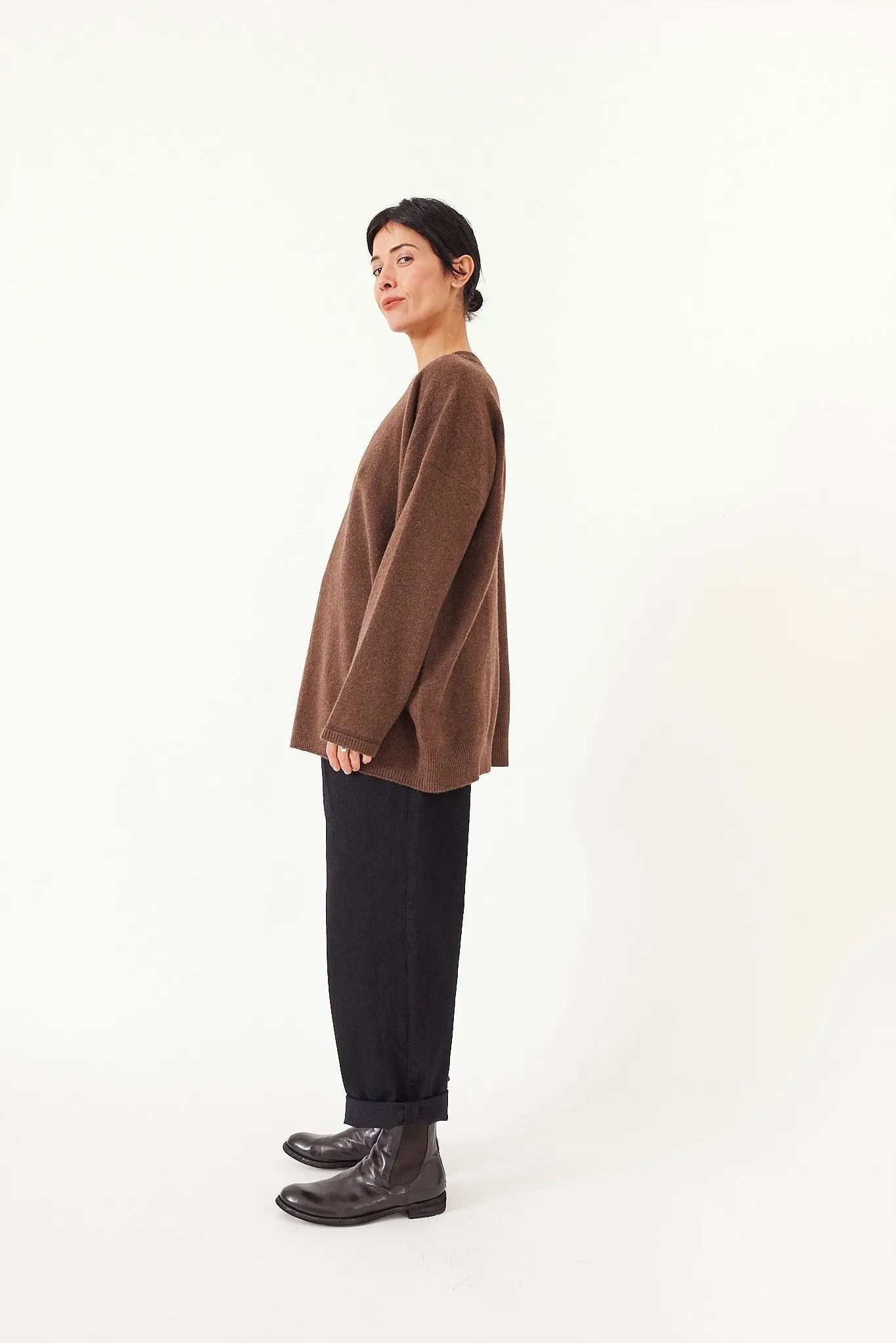 Kaval - Crew Neck Knit - Wool Sable