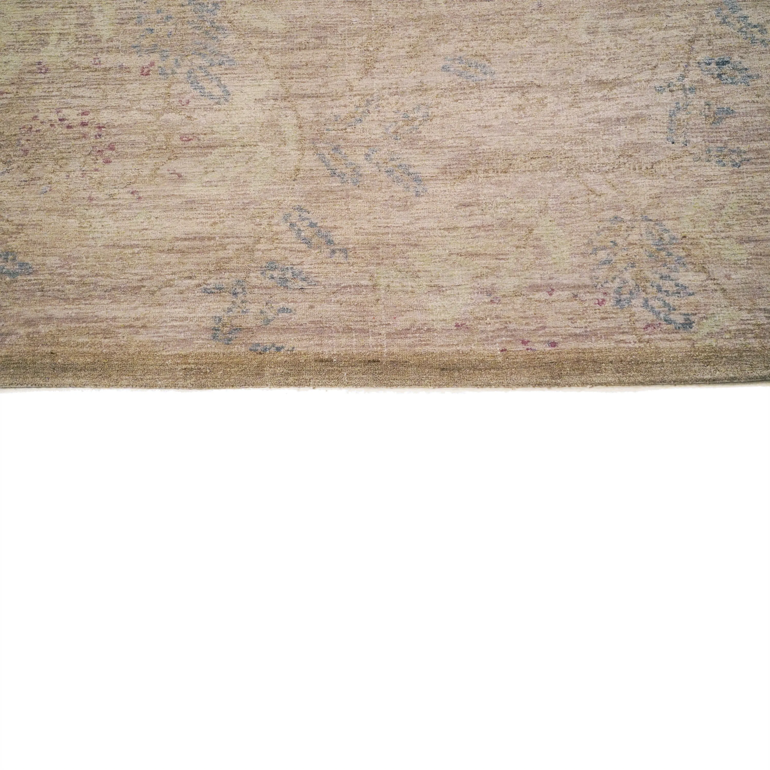 Modern Handknotted Silk White Silk Rug
