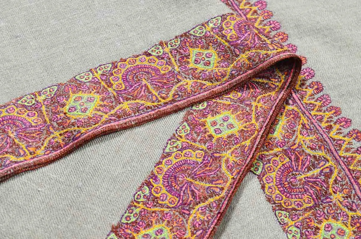 natural sozni shawl - 5011