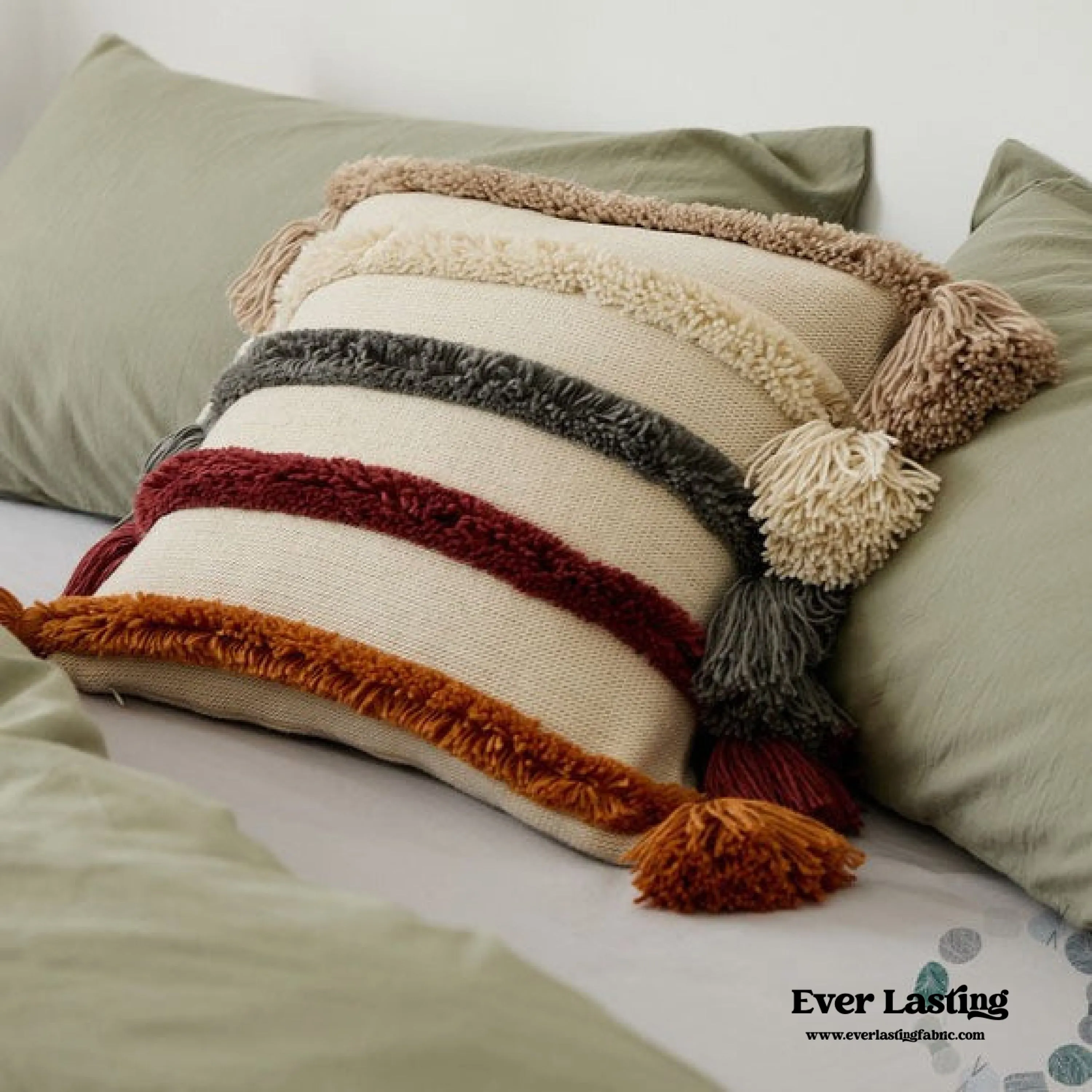 Warm Tone Fall Tufted Pillows with Tassels / Beige